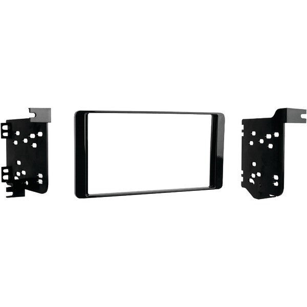 METRA 95-7015CHG 2014 & Up Mitsubishi(R) Outlander Double-DIN Installation Kit