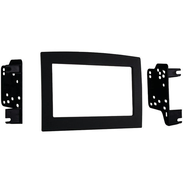 METRA 95-6528B Ram(R) Truck 2006-2010 Double-DIN Installation Kit